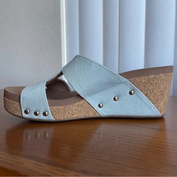 Corkys Bonnie Studded Wedge Sandal Light Blue Denim Size 9 - Picture 3 of 15